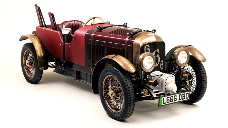 Hedley Studios Bentley Blower Momoa Edition-1 copy