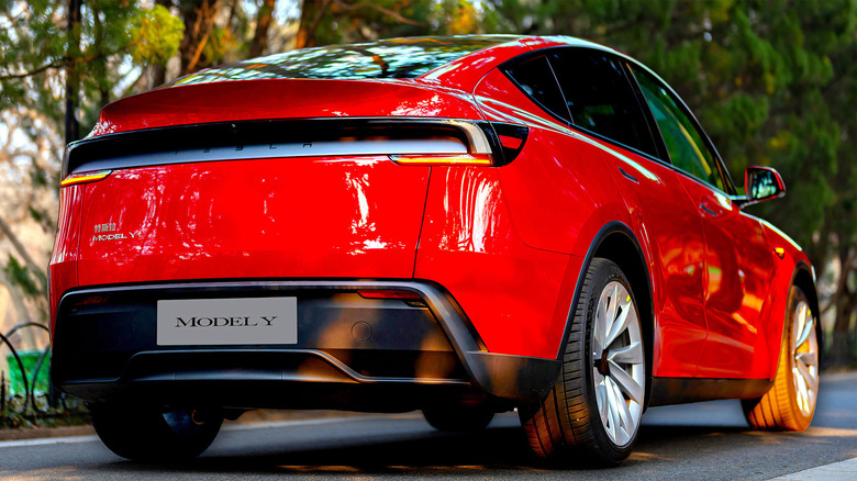 Tesla-Profit-per-car