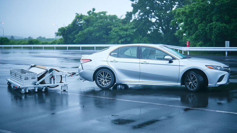 Toyota-Rolling-Sponge