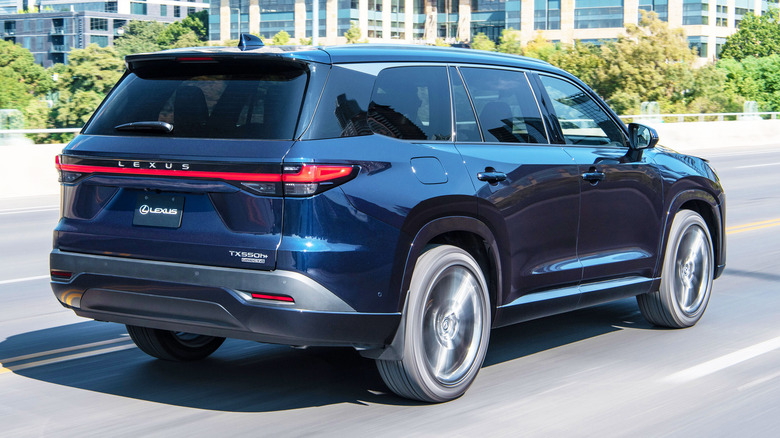 Toyota-Grand-Highlander-Lexus-TX-recall-usa