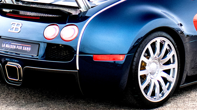 03 2608 BUGATTI-LMPS-Veyron copy