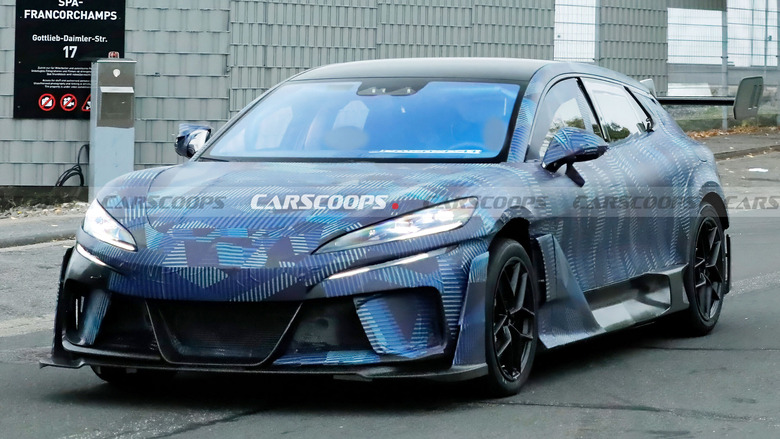 Denza-Z9-GT-Special-Edition