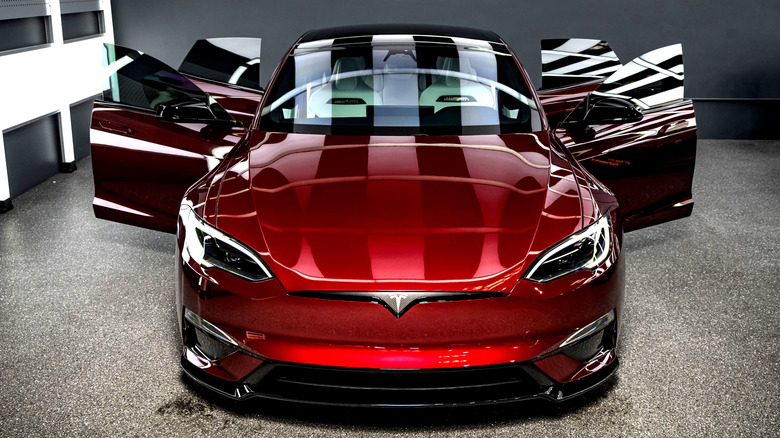 Tesla-Model-S-Plaid-Signature-Edition-001-Completed-Preservation-Unplugged-Performance-1s copy
