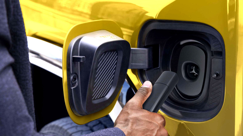 GMC-HUMMER-EV-ICON 25-NACS-INLET copy