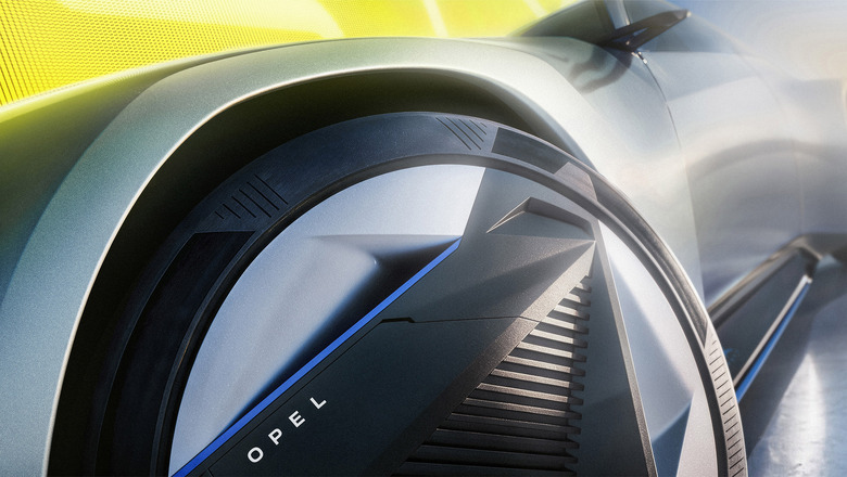 Opel STX Concept Teaser (4)