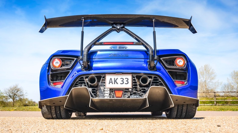 Zenvo wing Sep8261
