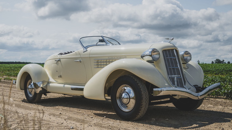 1935-Auburn-851-Supercharged-Speedster_1473641