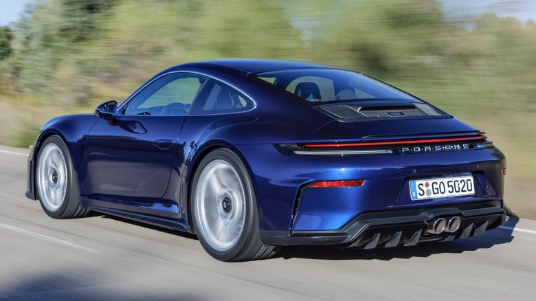 Porsche 911 rear Oct926111