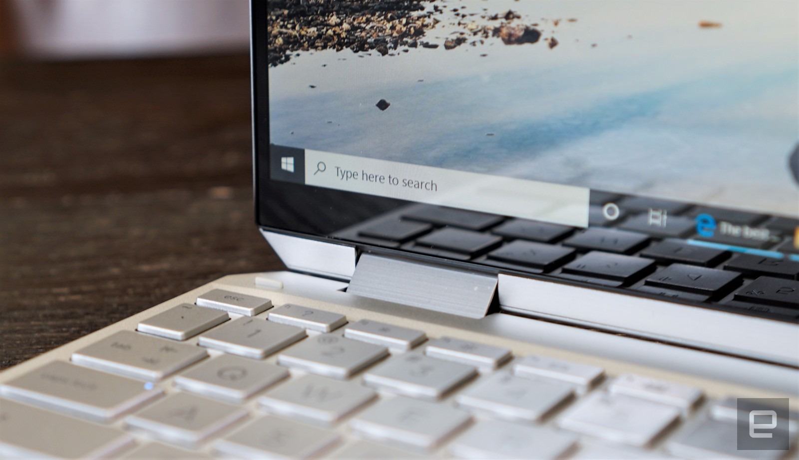 美品HP Spectre x360 Convertible Model 13 HP Spectre x360 Convertible 13-ac0xx Intel Core i7 8550U Windows