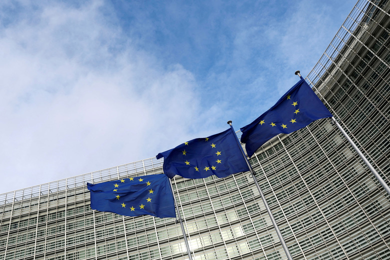 FILE PHOTO: European Union flags fly outside the European Commission in Brussels, Belgium November 8, 2023. REUTERS/Yves Herman/File Photo