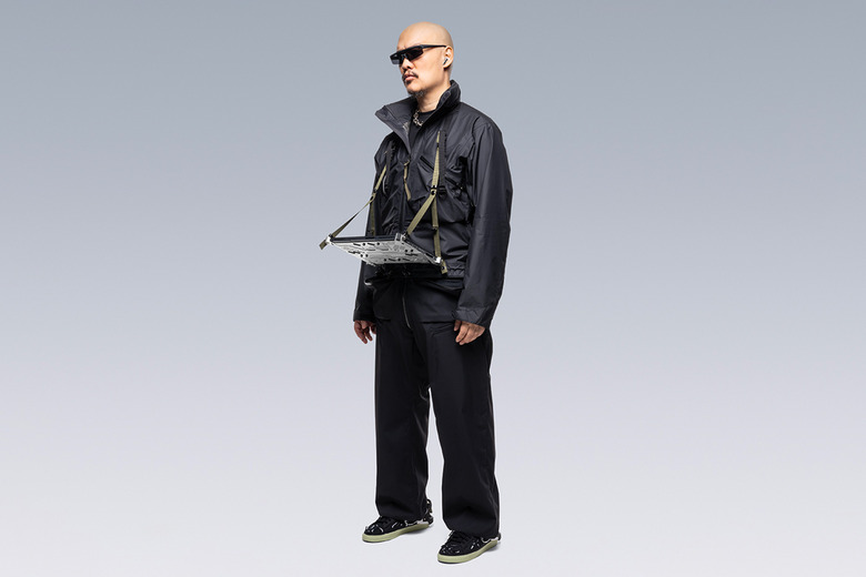 ASUS ROG Flow Z13-ACRNM tablet