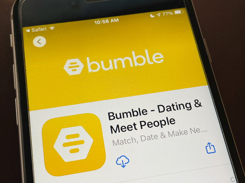 Photo by: STRF/STAR MAX/IPx 2021 2/14/21 Tinder, Bumble and Hinge surge in popularity as Americans look for love online during the Coronavirus Pandemic. STAR MAX Photo: Tinder, Bumble and Hinge apps photographed off an iphone 6s.