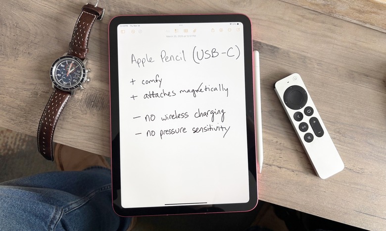 Apple iPad (2025) A16 works well with the Apple Pencil.