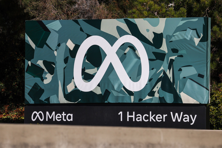 MENLO PARK, CA - NOVEMBER 14: Meta (Facebook) sign is seen at its headquarters in Menlo Park, California, United States on November 14, 2022. Tayfun Coskun / Anadolu Agency