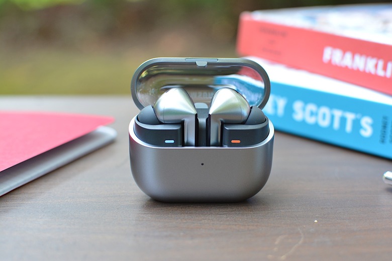 Samsung Galaxy Buds 3 Pro and $20 Amazon Gift Card