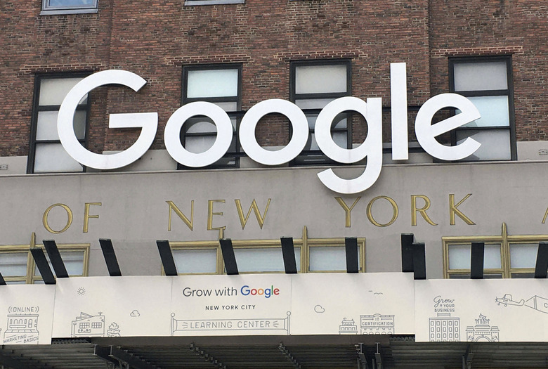 MAY 26th 2021: Google Cloud and the national hospital chain HCA Healthcare have announced a partnership to enhance data analytics and clinical decision support by creating healthcare algorithms using patients' medical records. - File Photo by: zz/STRF/STAR MAX/IPx 2020 8/14/20 Businesses and retail stores in Manhattan on August 14, 2020 as certain restrictions are eased as part of the Phase 4 Reopening in New York City during the worldwide coronavirus pandemic. While many of the larger corporations have managed to navigate the financial storm caused by the pandemic, other retailers have struggled to stay in business. Here, Google offices in Midtown. (NYC)