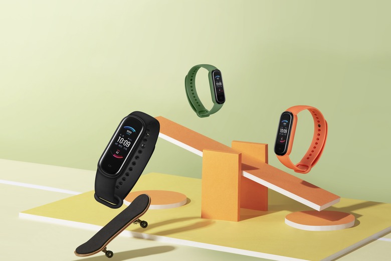 The Amazfit Band 5