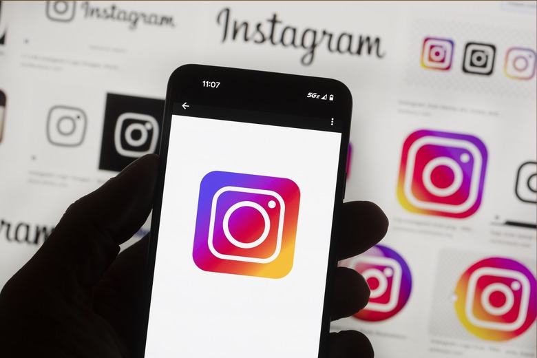 ARCHIVO - El logotipo de Instagram se muestra en un teléfono celular en Boston, Estados Unidos, el 14 de octubre de 2022. (AP Foto/Michael Dwyer, Archivo)