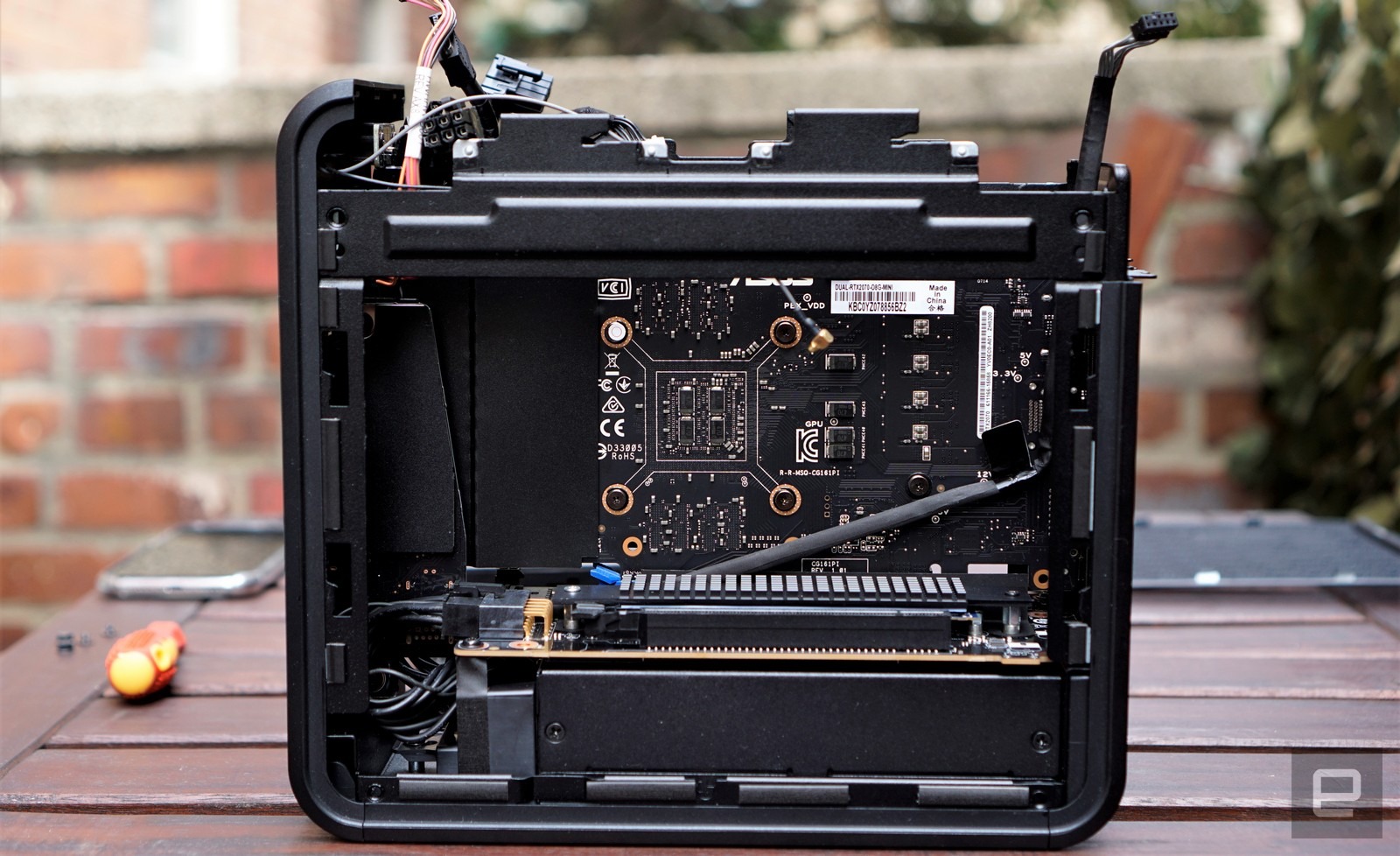 Intel's NUC 9 Extreme is the new king of tiny gaming PCs