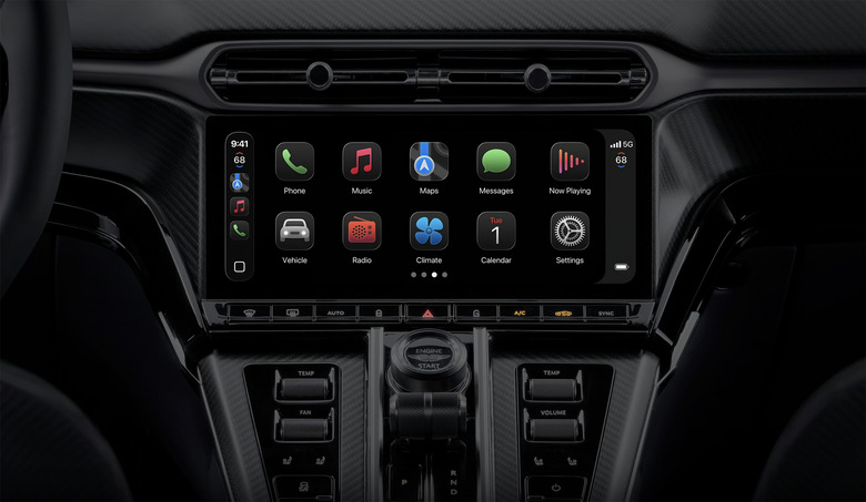 iOS 26 will fit CarPlay to better match the shape of your car's screen