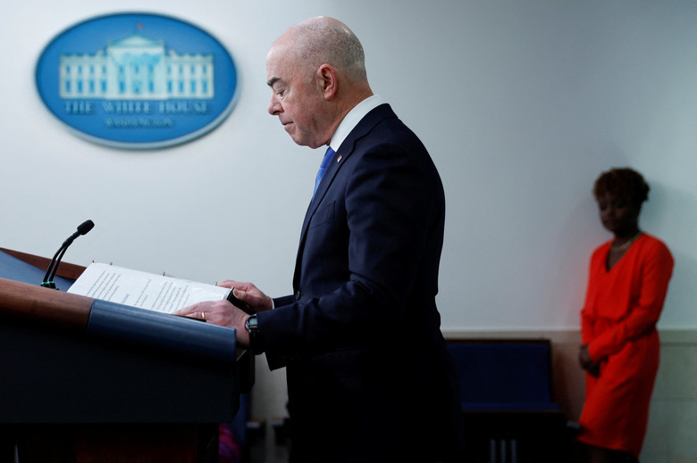 U.S. Secretary of Homeland Security Alejandro Mayorkas joins White House Press Secretary Karine Jean-Pierre for the daily press briefing at the White House in Washington, U.S. May 11, 2023.  REUTERS/Jonathan Ernst