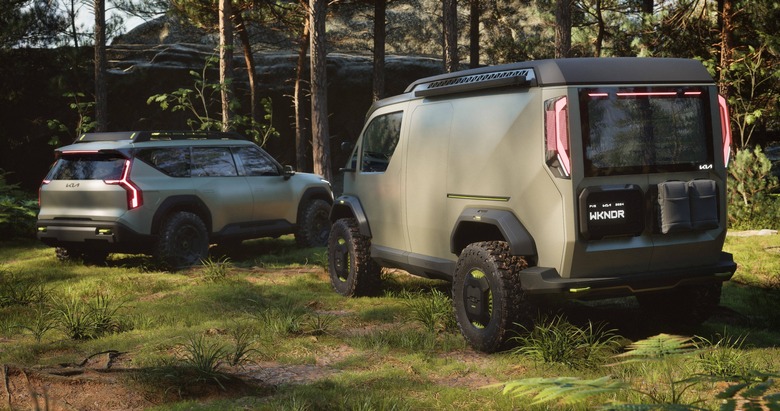 EV9 ADVNTR CONCEPT EV SUV & PV5 WKNDR CONCEPT EV VAN