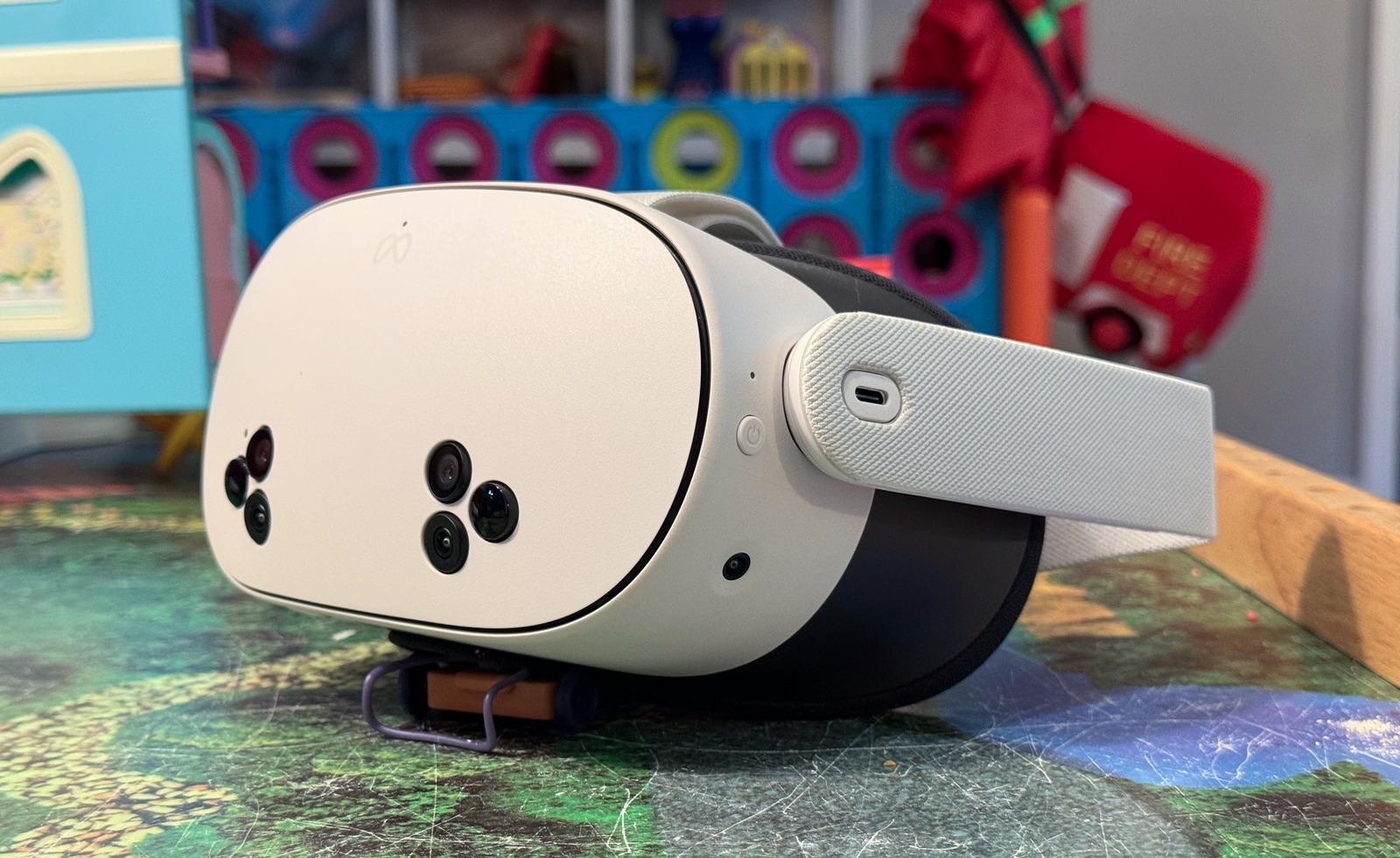 Meta Quest 3S hands-on: A $300 VR headset without major compromises