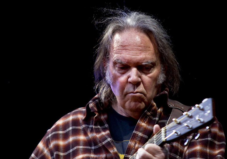Neil Young no longer boycotting Spotify