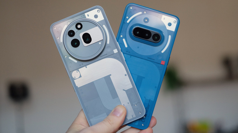 Nothing Phone 3a in grey and Nothing Phone 3a in blue.