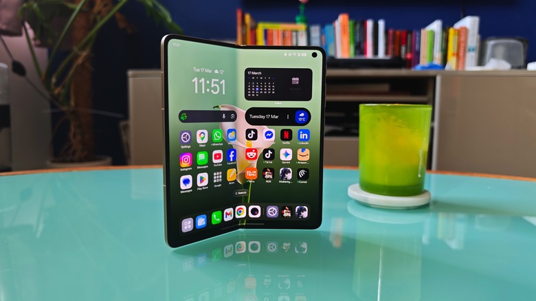 Oppo Find N6 hands-on