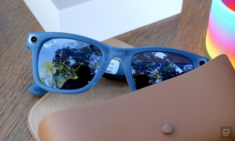 Ray-Ban's Meta sunglasses can now identify and describe landmarks