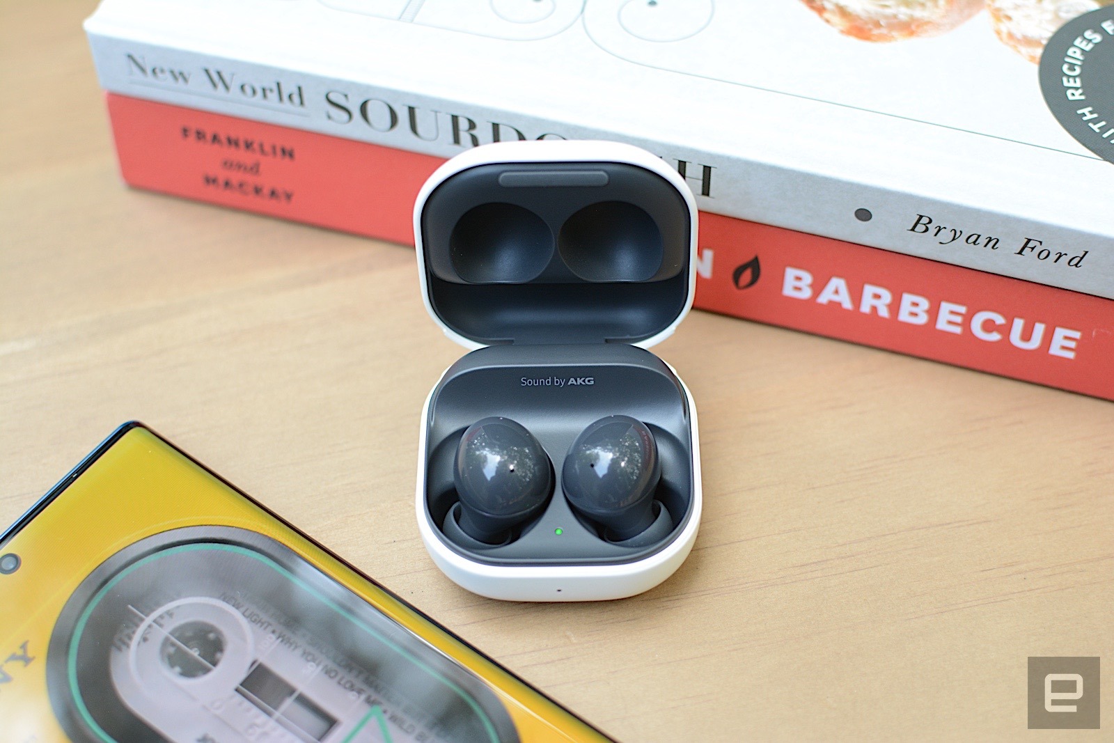 Galaxy Buds2 新品未開封 Samsung Galaxy Buds 2 review: Premium features at an affordable price