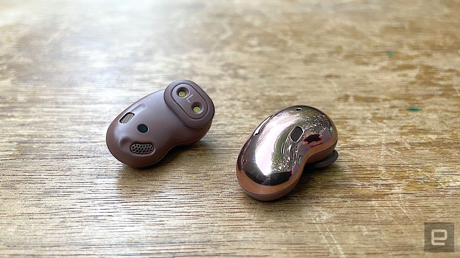 Samsung Galaxy Buds Live review: Unique design, poor execution
