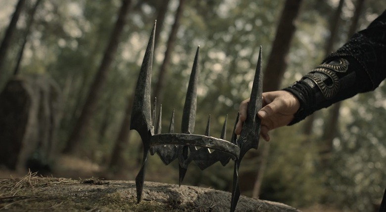 Sauron's crown in The Lord of the Rings: The Rings of Power.