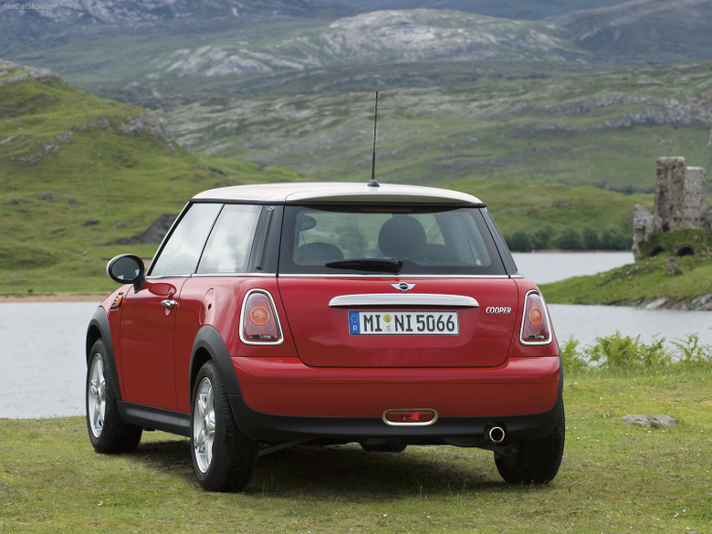 A side-by-side of the R56 Mini Cooper and the F56 Mini Coopers from the rear